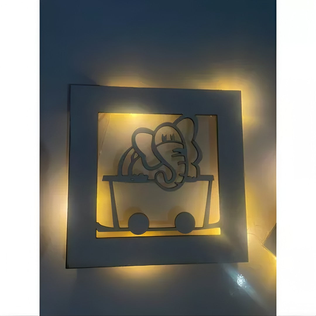 🌙 Luminária Safari Baby™ – Kit com 3 Luminárias MDF de Parede