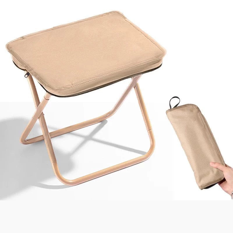 Banquinho Dobrável de Camping e Ambiente Externo