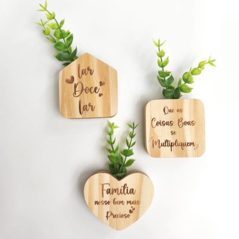 Kit Imãs de Geladeira em Madeira com Flores e Frases