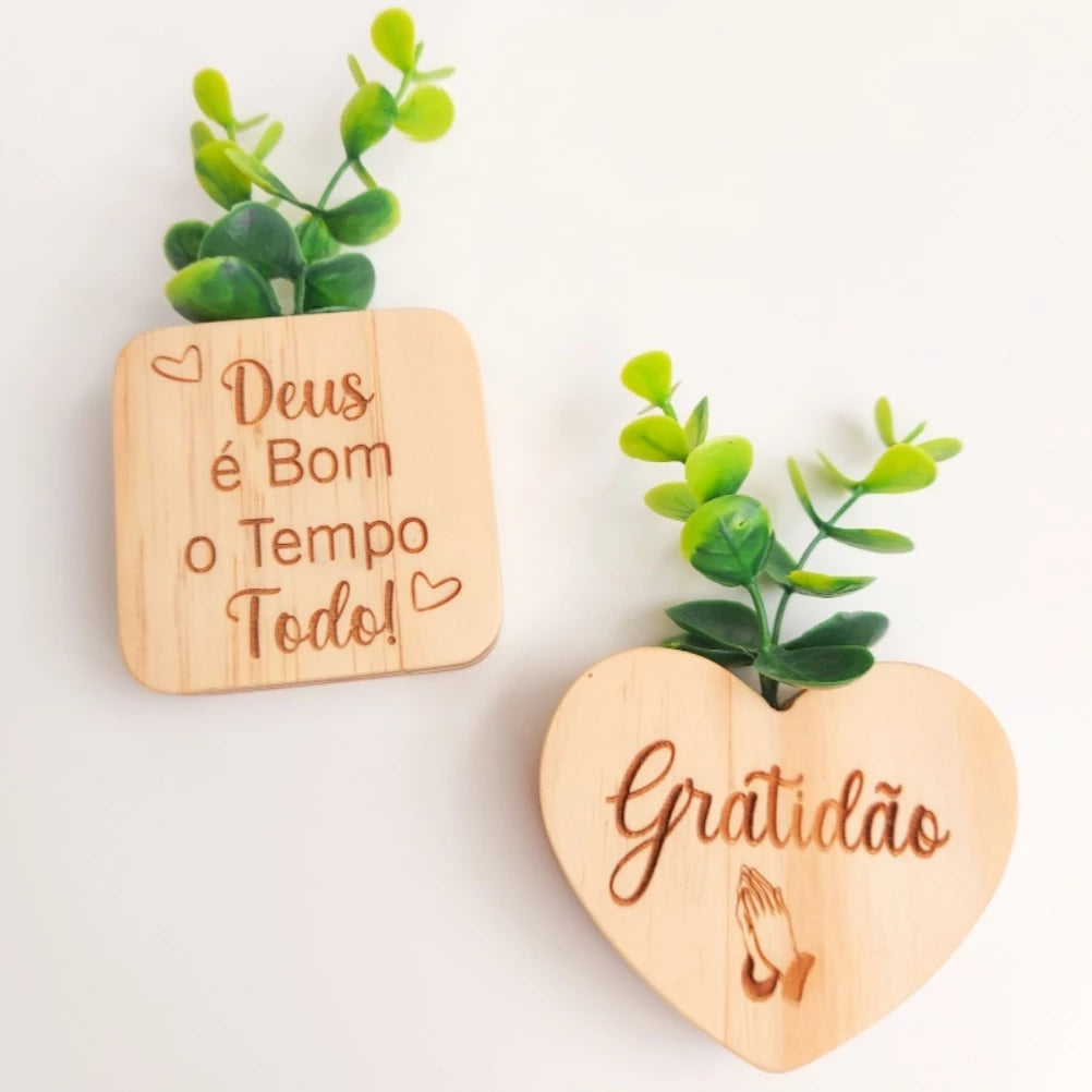 Kit Imãs de Geladeira em Madeira com Flores e Frases