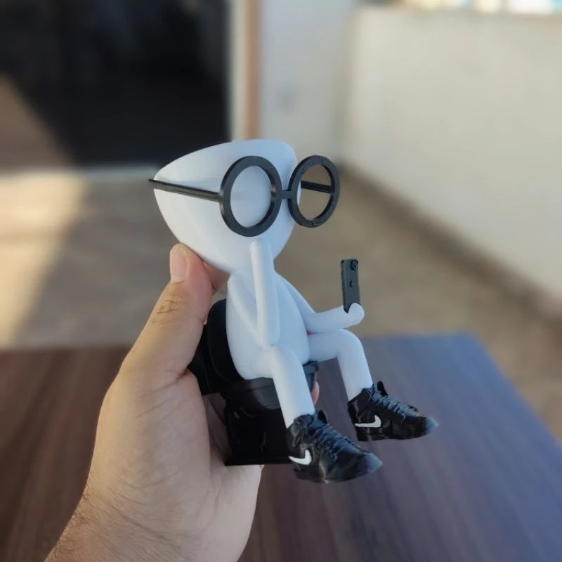 Vaso Decorativo Robert Plant no Banheiro com celular