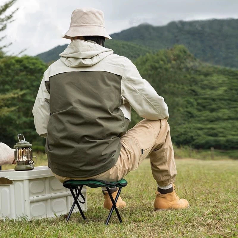 Banquinho Dobrável de Camping e Ambiente Externo
